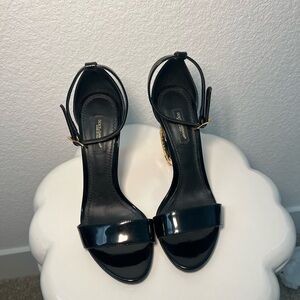 Dolce & Gabbana Black Patent Leather sandals with baroque DG detail